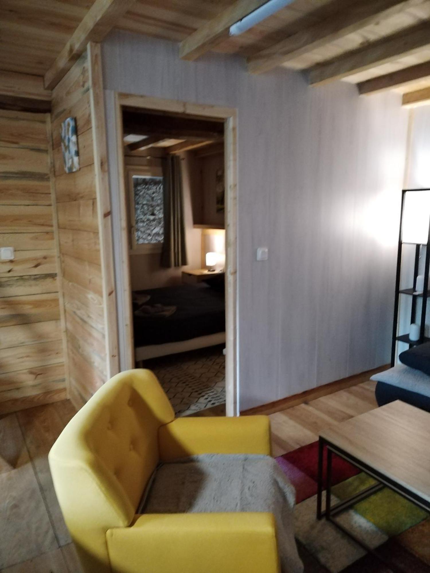 Du Gardoir Appartement Boresse-et-Martron
